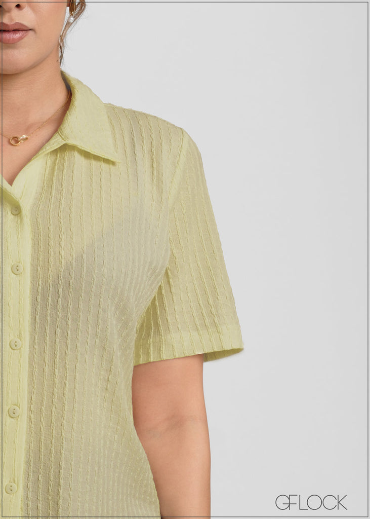 Short Sleeve Textured Shirt - 051026