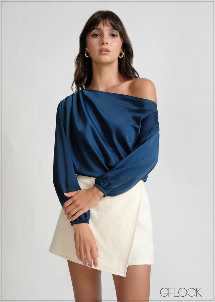 Shoulder Detailed Top - 270426