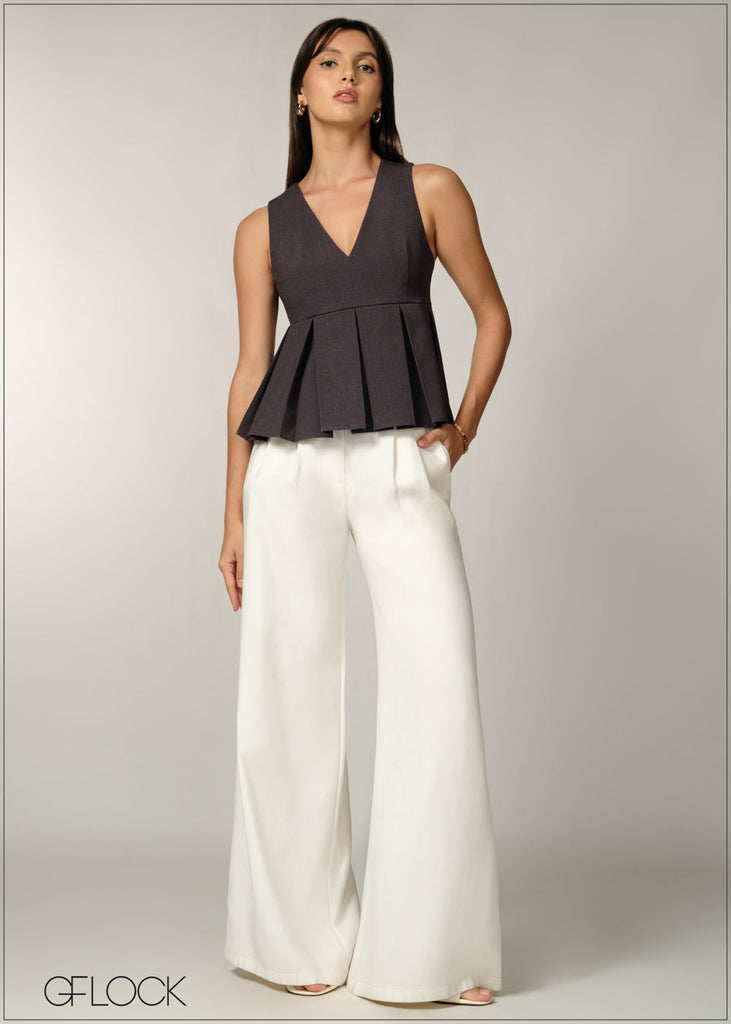 V-Neck Sleeveless Pleated Top - 060726